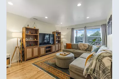 4949 S Eastridge Ln #137, Murray, UT 84117 - Photo 5