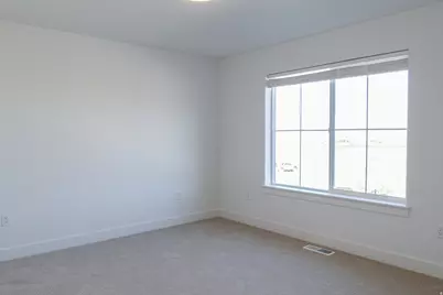 273 W 690 N, Smithfield, UT 84335 - Photo 9