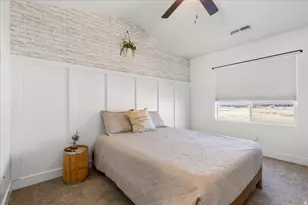 826 N Gleneagles Ct, Tooele, UT 84074 - Photo 17