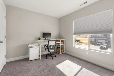 826 N Gleneagles Ct, Tooele, UT 84074 - Photo 27