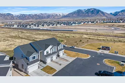 826 N Gleneagles Ct, Tooele, UT 84074 - Photo 35