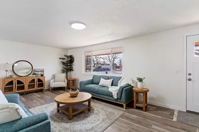 2338 W 4250 S, Roy, UT 84067 - Photo 3