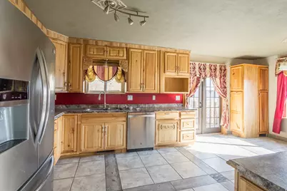 4558 W Valley Dr, Maeser, UT 84078 - Photo 3