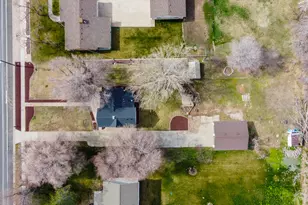 2098 W 700 S, Syracuse, UT 84075 - Photo 17