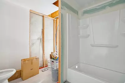 541 S 400 W, Tremonton, UT 84337 - Photo 29