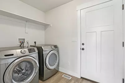 541 S 400 W, Tremonton, UT 84337 - Photo 27