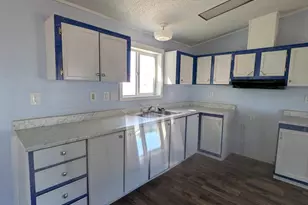 1101 S Carbon Ave, Price, UT 84501 - Photo 3