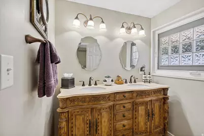 2963 S Grace St E, Salt Lake City, UT 84109 - Photo 15