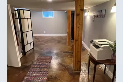 2406 E 2100 S, Salt Lake City, UT 84109 - Photo 17