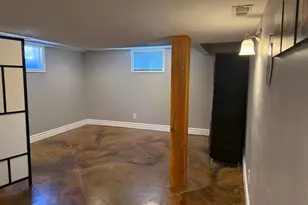 2406 E 2100 S, Salt Lake City, UT 84109 - Photo 17