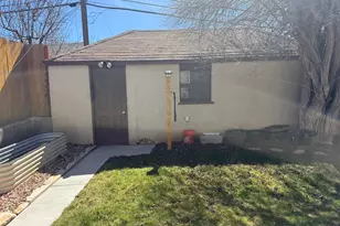 2406 E 2100 S, Salt Lake City, UT 84109 - Photo 21