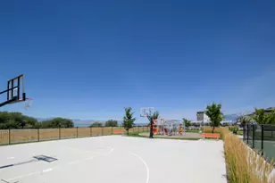 689 N 380 W, Vineyard, UT 84059 - Photo 15