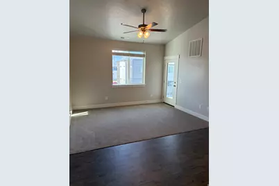 689 N 380 W, Vineyard, UT 84059 - Photo 3