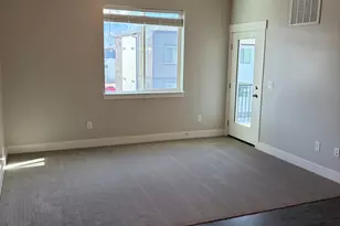 689 N 380 W, Vineyard, UT 84059 - Photo 3