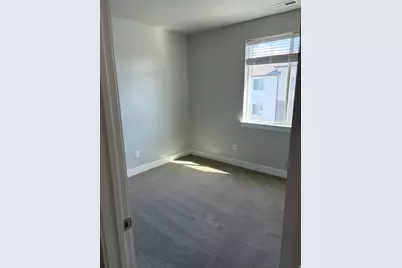 689 N 380 W, Vineyard, UT 84059 - Photo 7