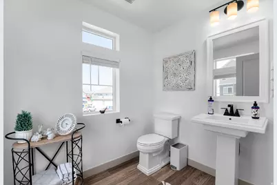 106 E Polaris Dr, Saratoga Springs, UT 84045 - Photo 15