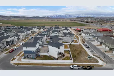 106 E Polaris Dr, Saratoga Springs, UT 84045 - Photo 39