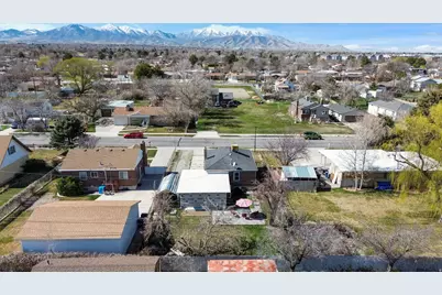 4911 S 3535 W, Taylorsville, UT 84129 - Photo 25
