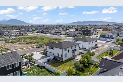 732 W 800 S, Springville, UT 84663 - Photo 41