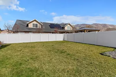 732 W 800 S, Springville, UT 84663 - Photo 31