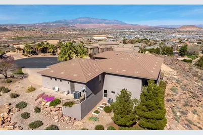 2376 E Stone Crest Cir, Saint George, UT 84790 - Photo 57
