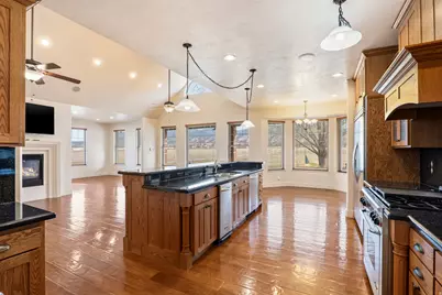 350 N 500 E, Levan, UT 84639 - Photo 7