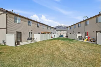 1912 N 300 W, Harrisville, UT 84414 - Photo 29