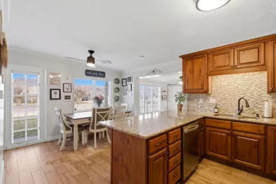 7588 S Jordan Dale Rd W, West Jordan, UT 84084 - Photo 9