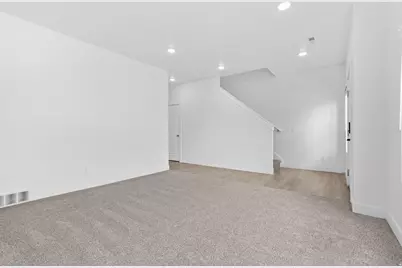 1104 N 1880 W, Farmington, UT 84025 - Photo 5