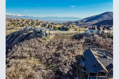 1565 E Trail Crest Ct #18, Draper, UT 84020 - Photo 9