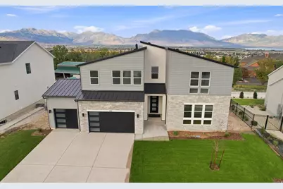 468 N Pinnacle Ln #4, Saratoga Springs, UT 84045 - Photo 1