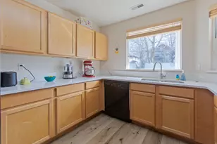 2651 S Jefferson E, Ogden, UT 84401 - Photo 7
