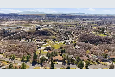 6313 S Bybee Dr E, Uintah, UT 84403 - Photo 75