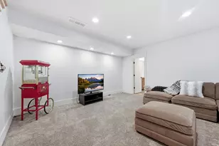16 S 200 E, Centerville, UT 84014 - Photo 43