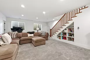 16 S 200 E, Centerville, UT 84014 - Photo 41