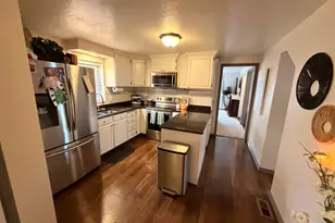 110 S 200 E, Springville, UT 84663 - Photo 7