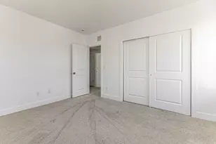 734 E Bogart Ct, Midvale, UT 84047 - Photo 15