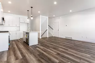 734 E Bogart Ct, Midvale, UT 84047 - Photo 7