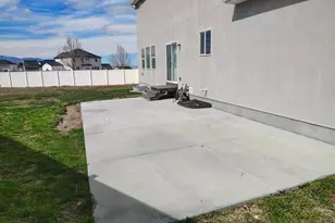 377 W 2030 N, Tooele, UT 84074 - Photo 35