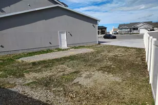377 W 2030 N, Tooele, UT 84074 - Photo 49