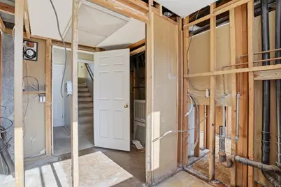 2470 E Camelback Rd S, Cottonwood Heights, UT 84121 - Photo 33