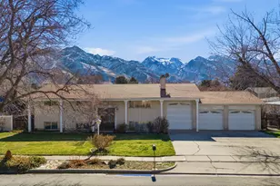 2470 E Camelback Rd S, Cottonwood Heights, UT 84121 - Photo 1