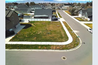 183 W 450 S #45, Orem, UT 84058 - Photo 3