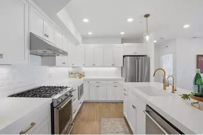 2240 E Laney Ave #307, Salt Lake City, UT 84117 - Photo 9