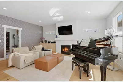 3905 S Holladay Ct, Holladay, UT 84124 - Photo 5