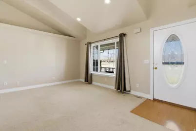 310 S 100 W, Centerfield, UT 84622 - Photo 3