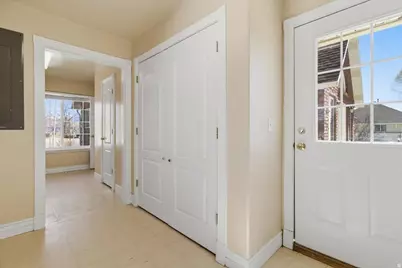 310 S 100 W, Centerfield, UT 84622 - Photo 11