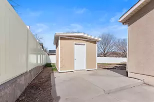 2412 W Silver Meadow Way S, West Jordan, UT 84088 - Photo 29