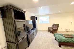 1926 N 2530 W, Clinton, UT 84015 - Photo 27