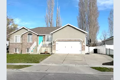 1926 N 2530 W, Clinton, UT 84015 - Photo 1